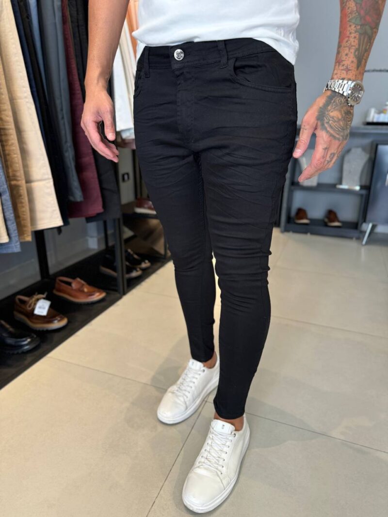 Garbin Group Store - Calça Jeans Acetinada City Denim - Preta