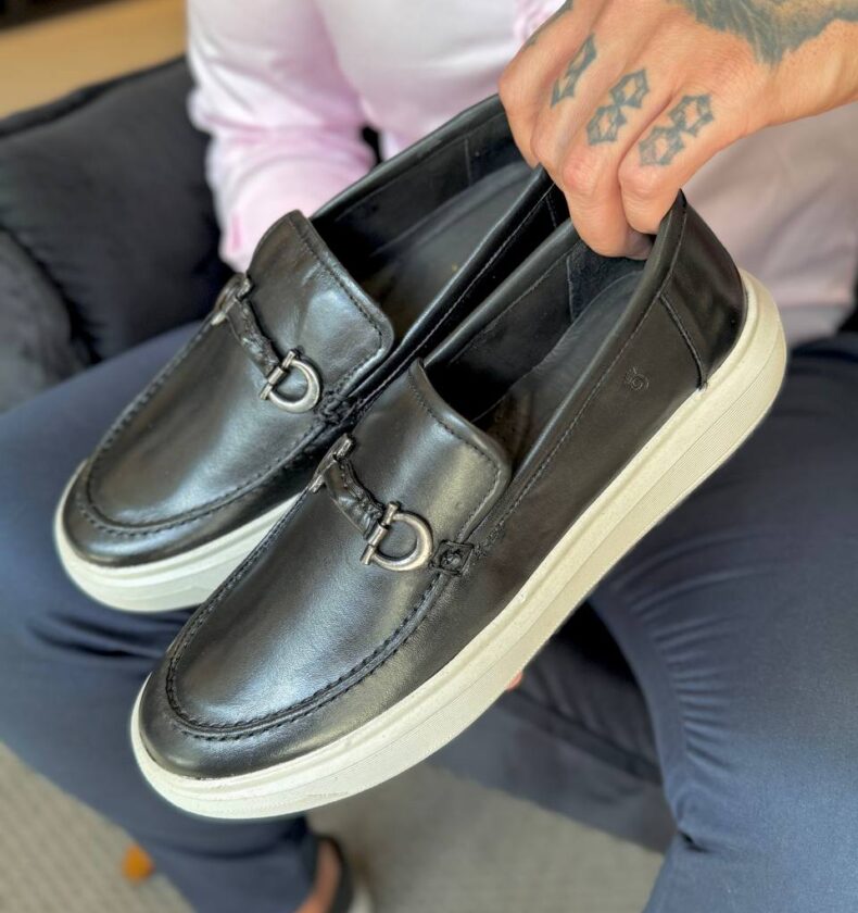 Garbin Group Store - Mocassim Sola Eva C/ Fivela Couro Garbin - Preto