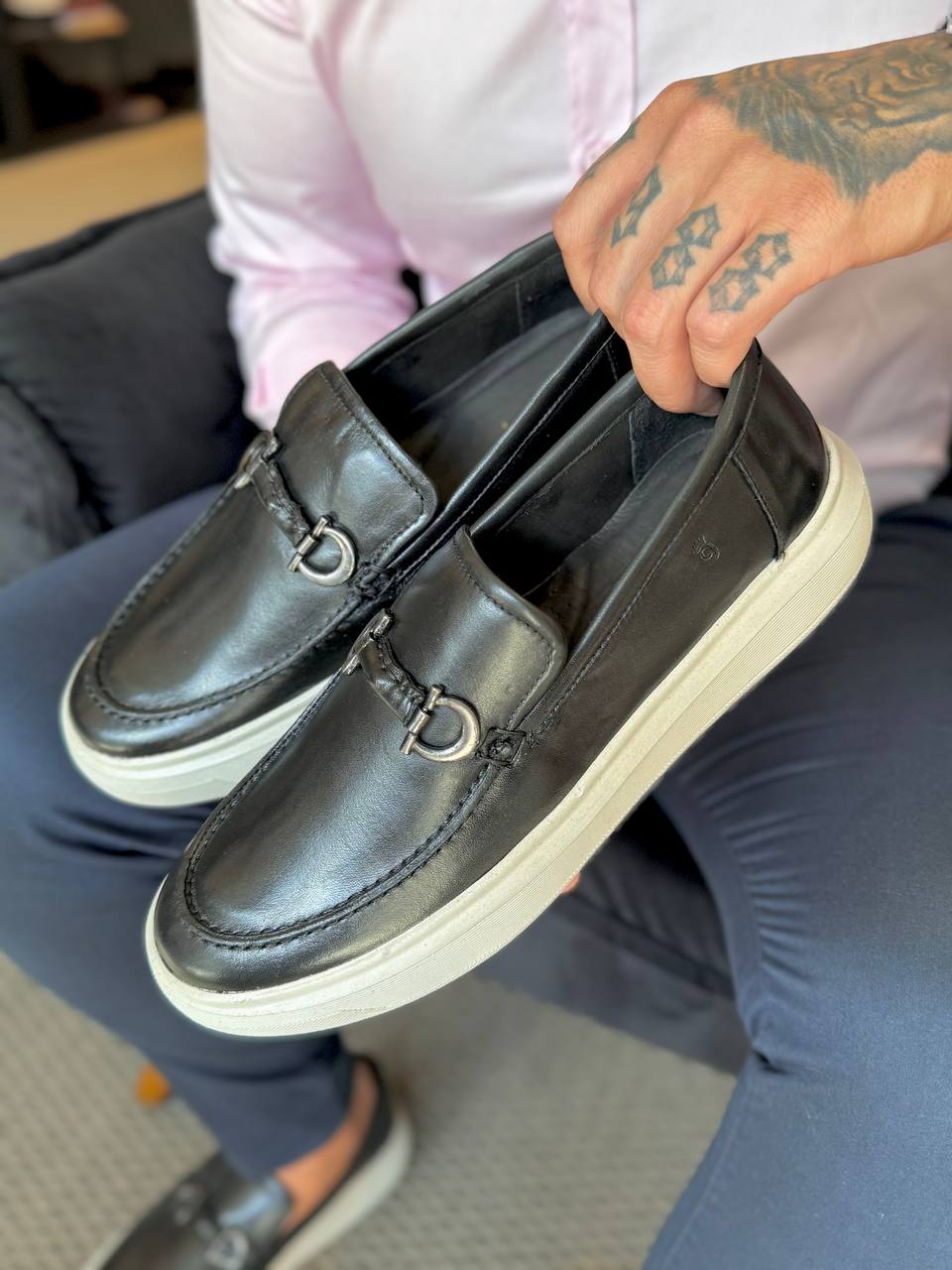 Garbin Group Store - Mocassim Sola Eva C/ Fivela Couro Garbin - Preto