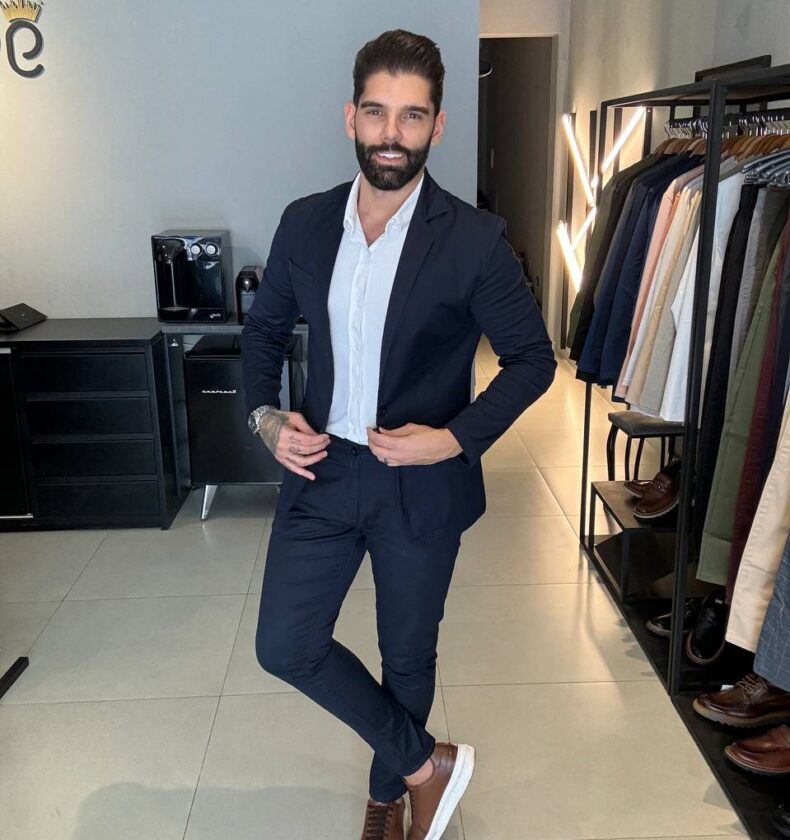 Garbin Group Store - Blazer Sarja Acetinado Bolso Embutido Zip-Off - Marinho