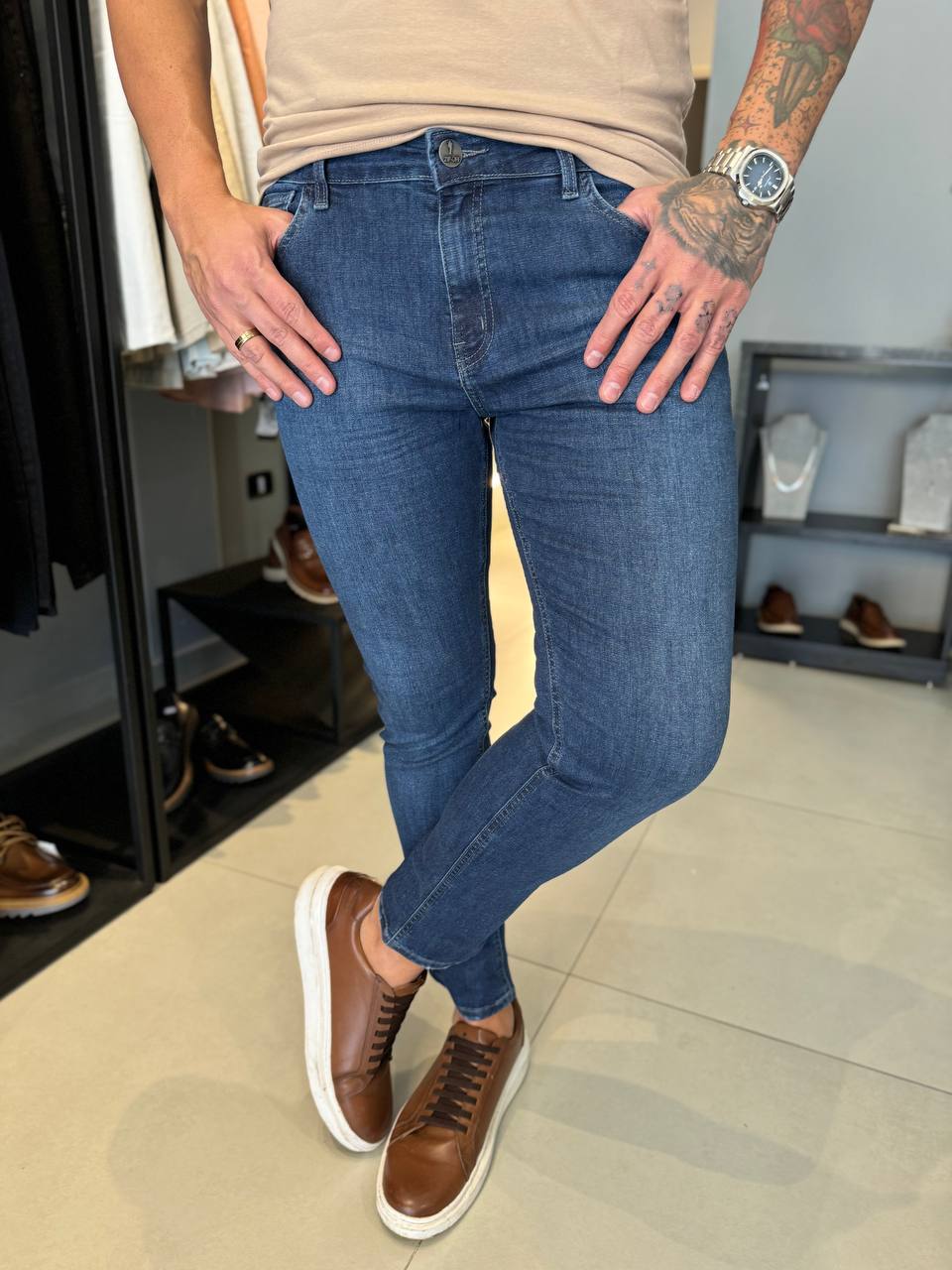 Garbin Group Store - Calça Jeans Lisa Skinny - Zip-Off - Jeans Escuro