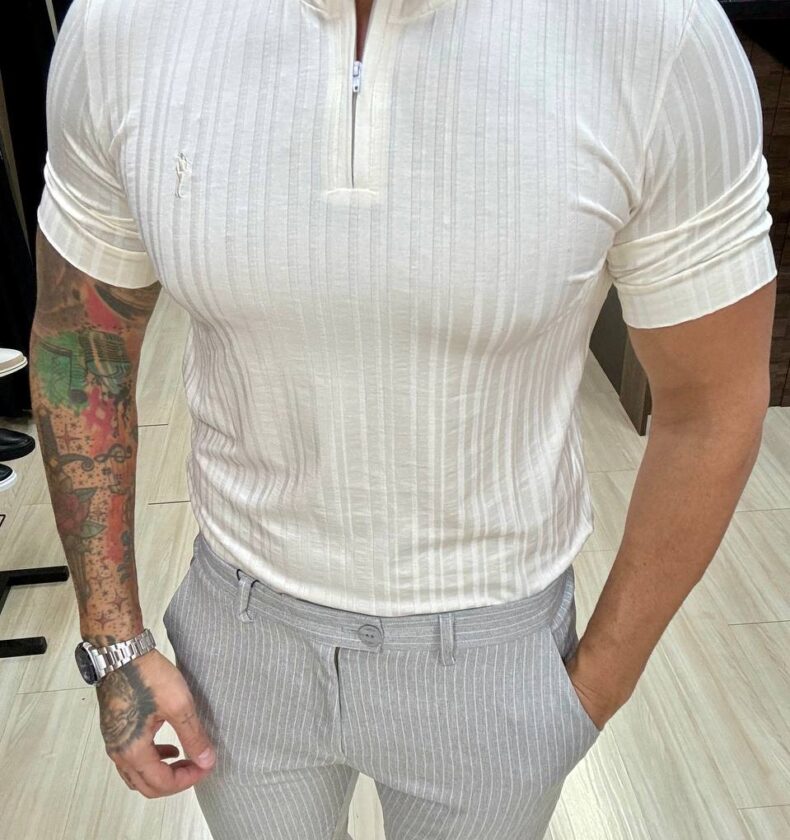 Garbin Group Store - Camiseta Gola Média C/ Ziper Zip-Off - Off White