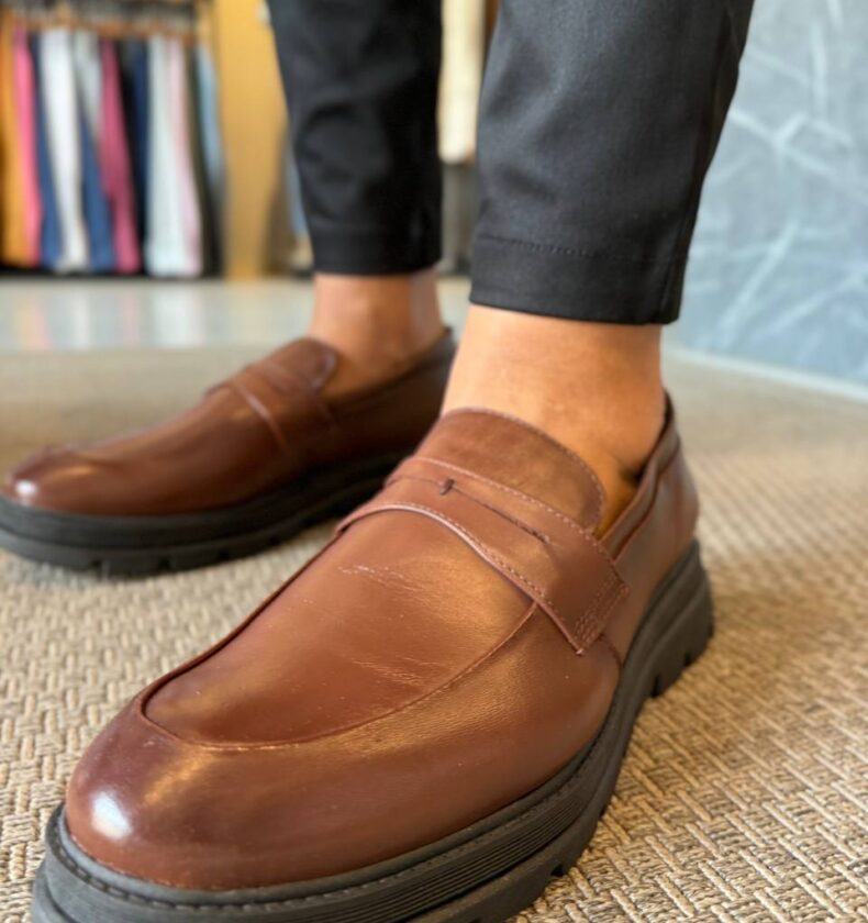 Garbin Group Store - Sap.Loafer Sola London Trato. Couro Garbin -Pinhão