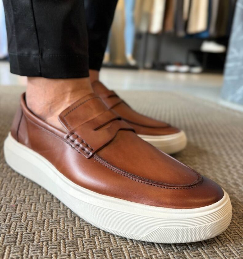 Garbin Group Store - Sapato Loafer Casual Selaria Couro Garbin -Havana