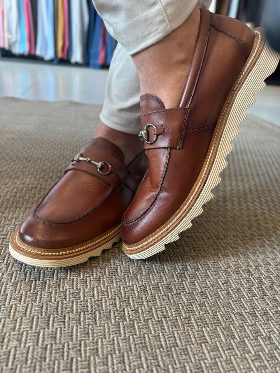 Garbin Group Store - Sapato Loafer Tratorado Couro Garbin - Havana