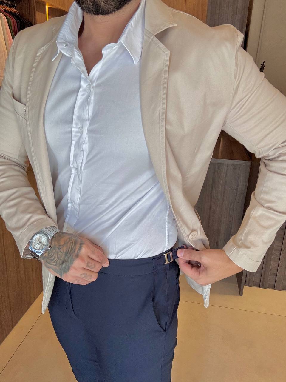 Garbin Group Store - Blazer Sarja Acetinado Bolso Embutido Zip-Off Areia