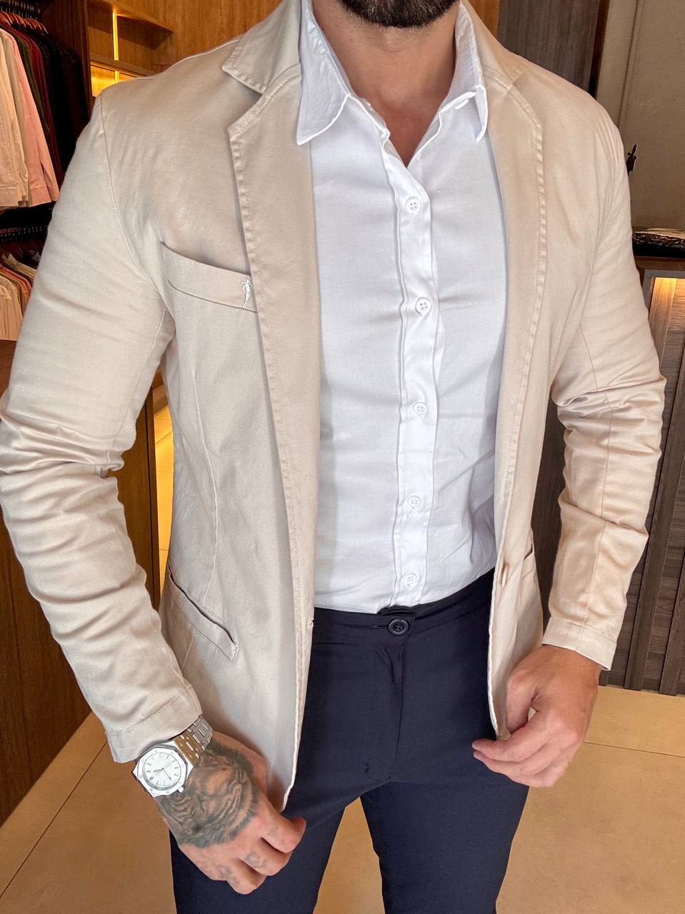 Garbin Group Store - Blazer Sarja Acetinado Bolso Embutido Zip-Off Areia