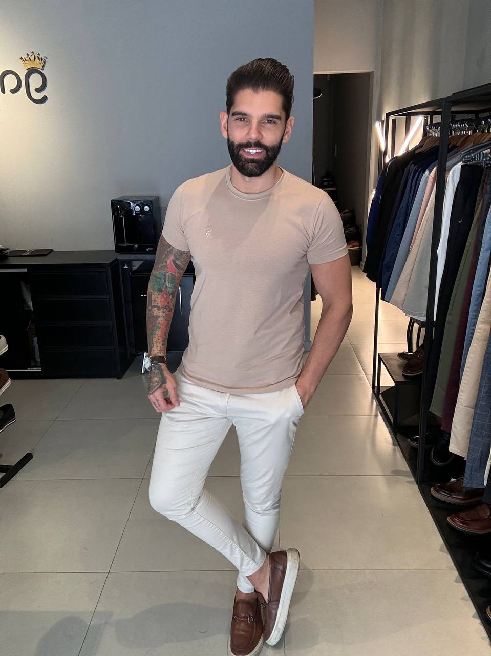 Garbin Group Store - Camiseta Basica G.Careca Com Elast. Garbin Bege