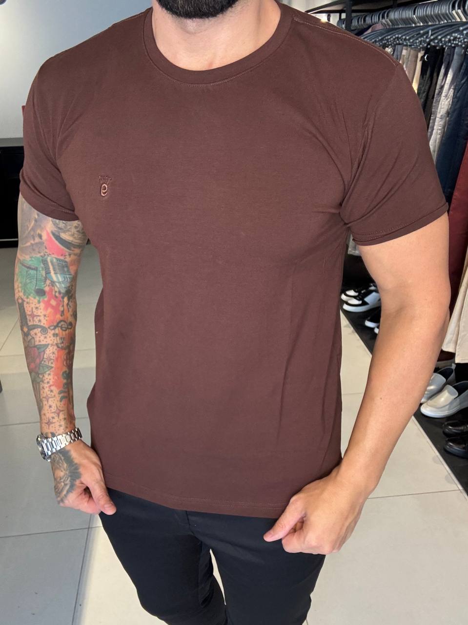Garbin Group Store - Camiseta Basica G.Careca Com Elast. Garbin Marrom