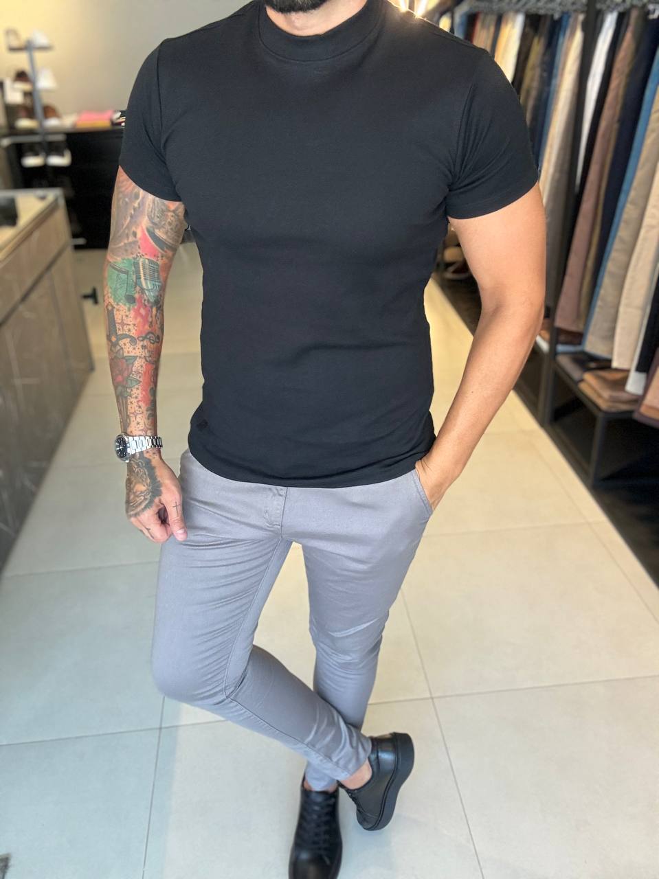 Garbin Group Store - Camiseta Gola Media - Oxing - Preta