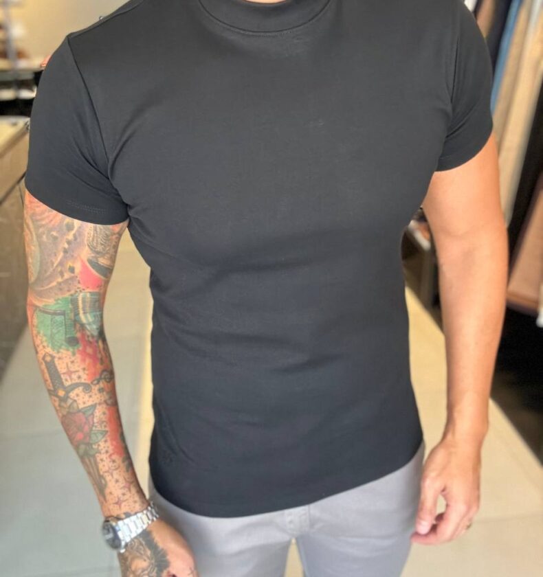 Garbin Group Store - Camiseta Gola Media - Oxing - Preta