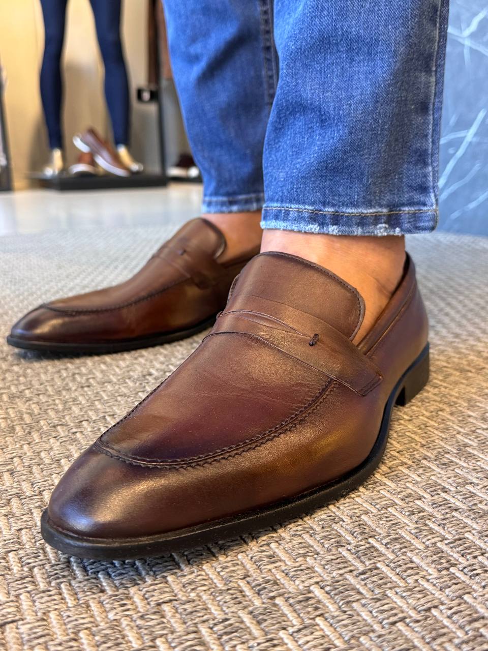 Garbin Group Store - Loafer Couro Sola Borracha Fina Garbin - Havana