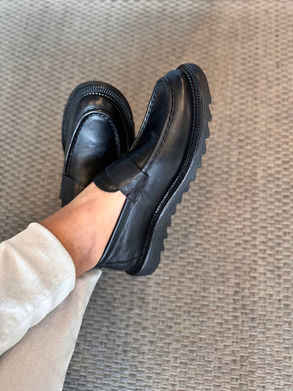 Garbin Group Store - Loafer Tratorado Couro Garbin - Preto