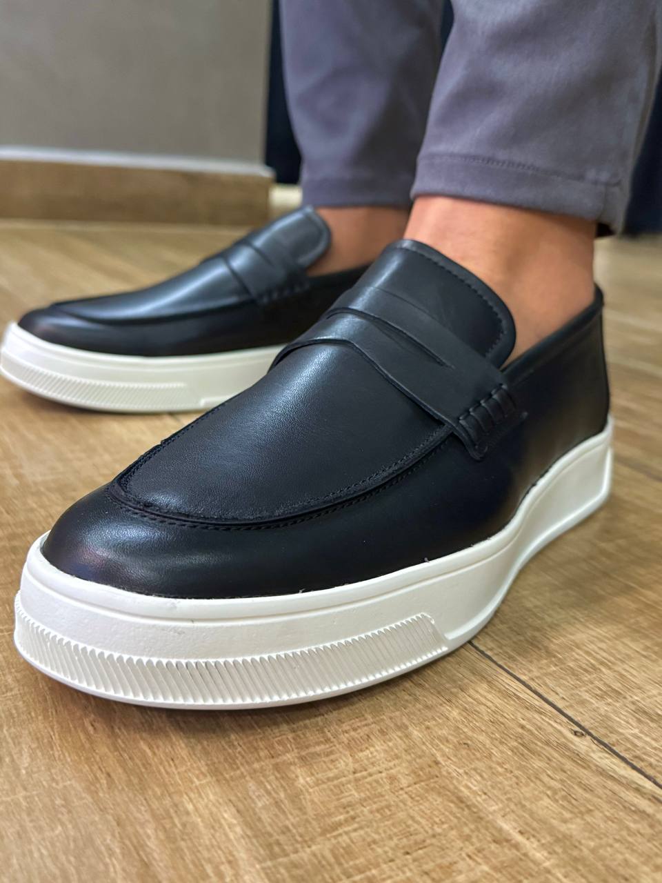 Garbin Group Store - Sapato Loafer Casual EVA Couro Garbin -Preto