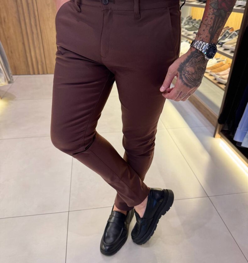Garbin Group Store - Calça Alfaiataria Skinny Poliamida Zikane Marrom